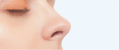 鼻の整形施術